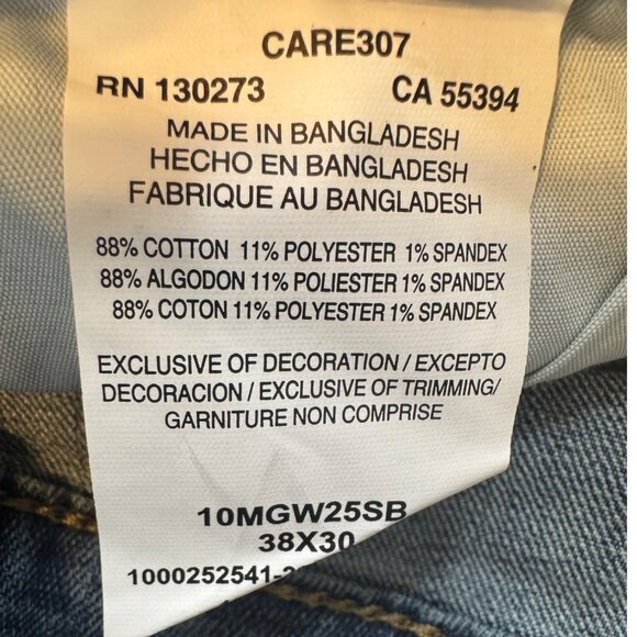 NWT Wrangler 38x30 Mens Regular Fit Jeans Blue Denim - Picture 12 of 14